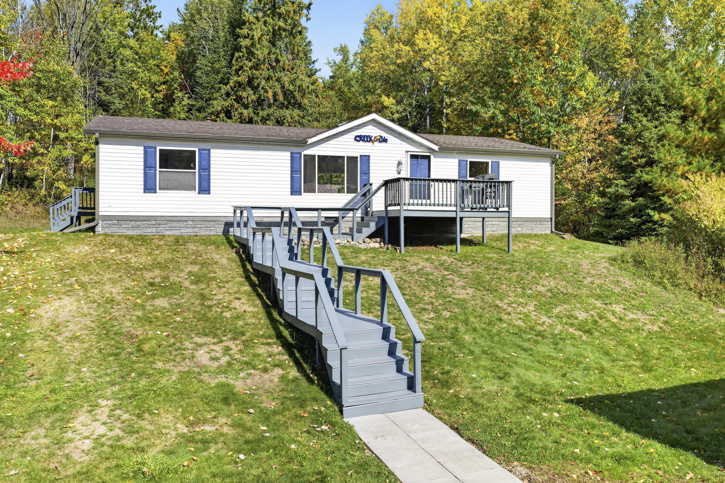 9220n County Highway S - Property Photo 1