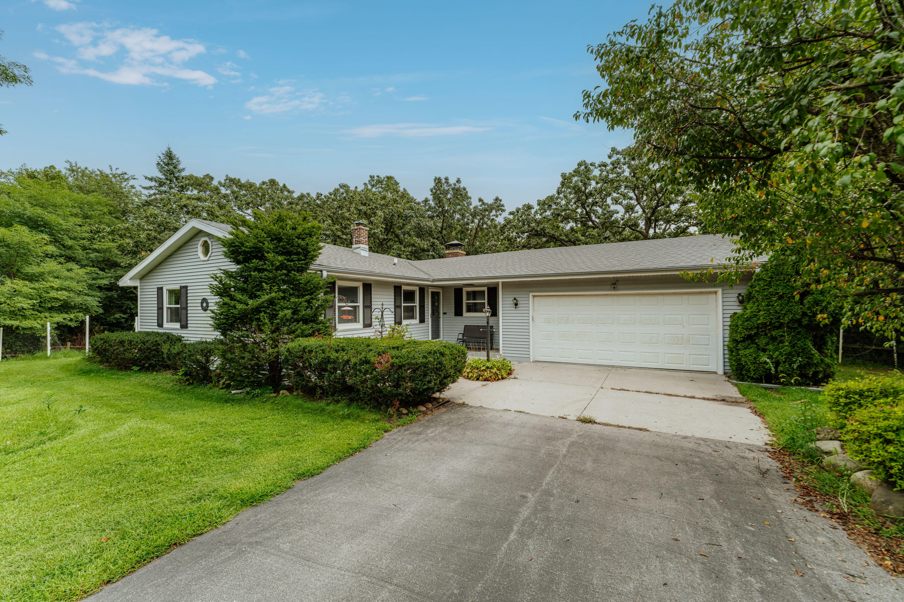S100w31478 County Road Lo - Property Photo 1