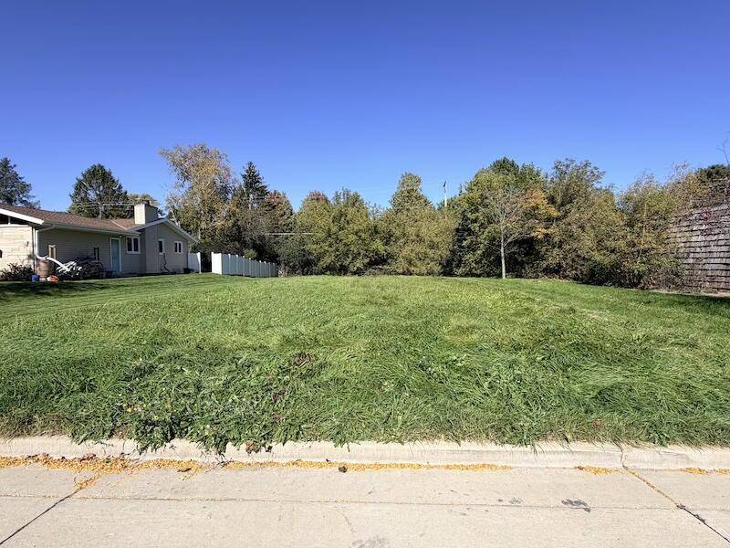 54 Steeplechase Dr Property Photo 1