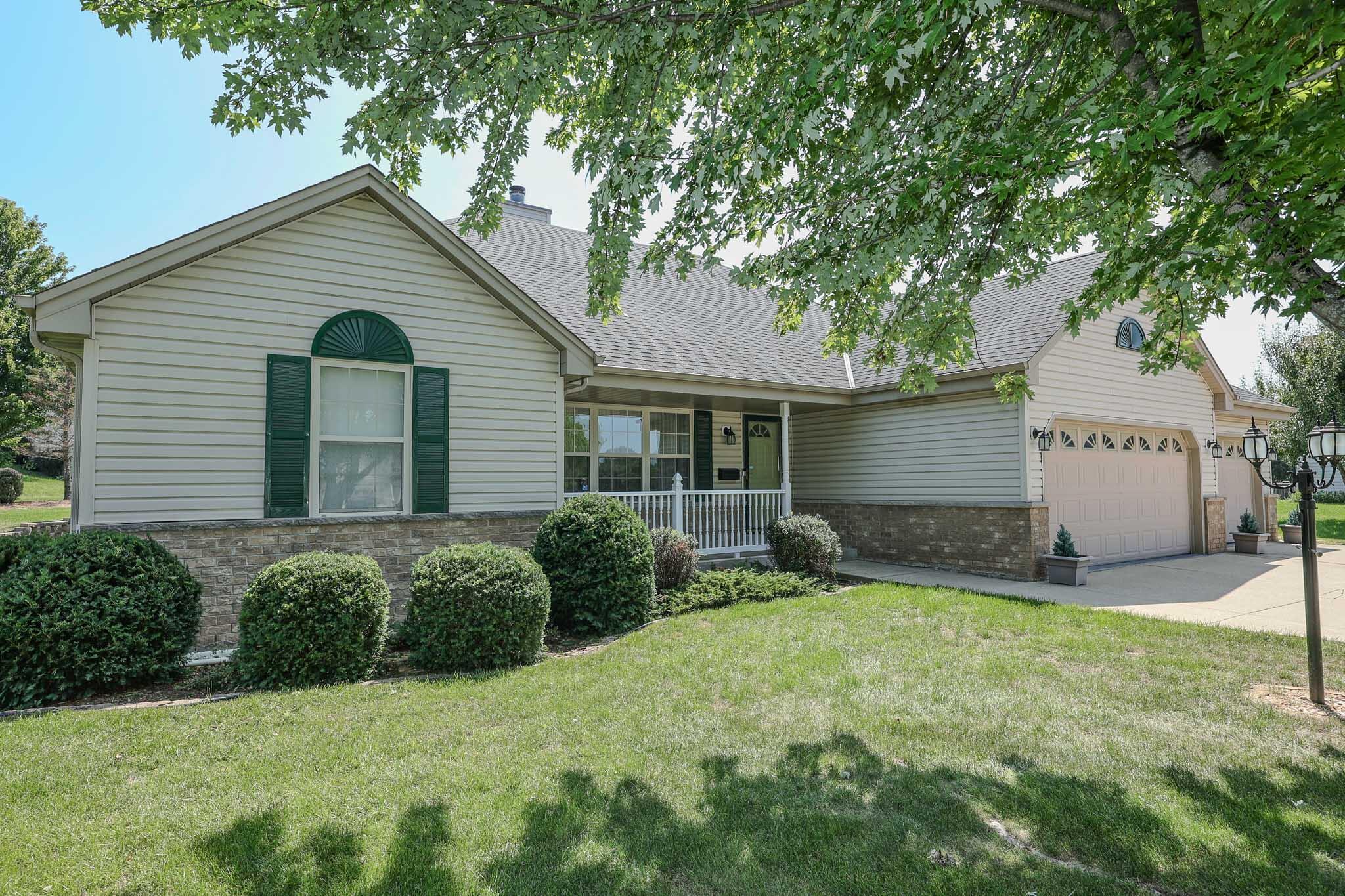 6652 S Scenic Ct Property Photo 1