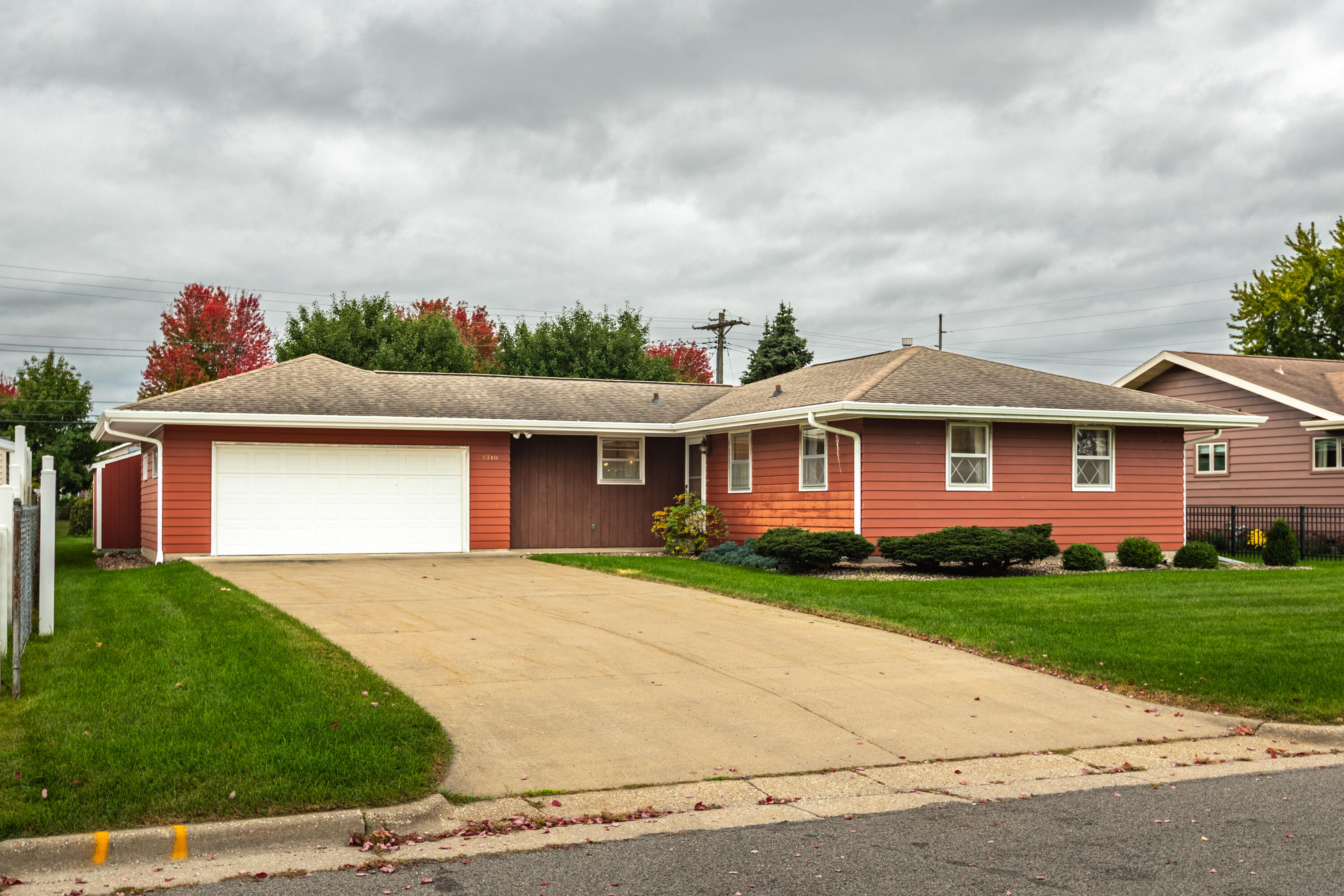 3310 Greenhills Pl Property Photo 1