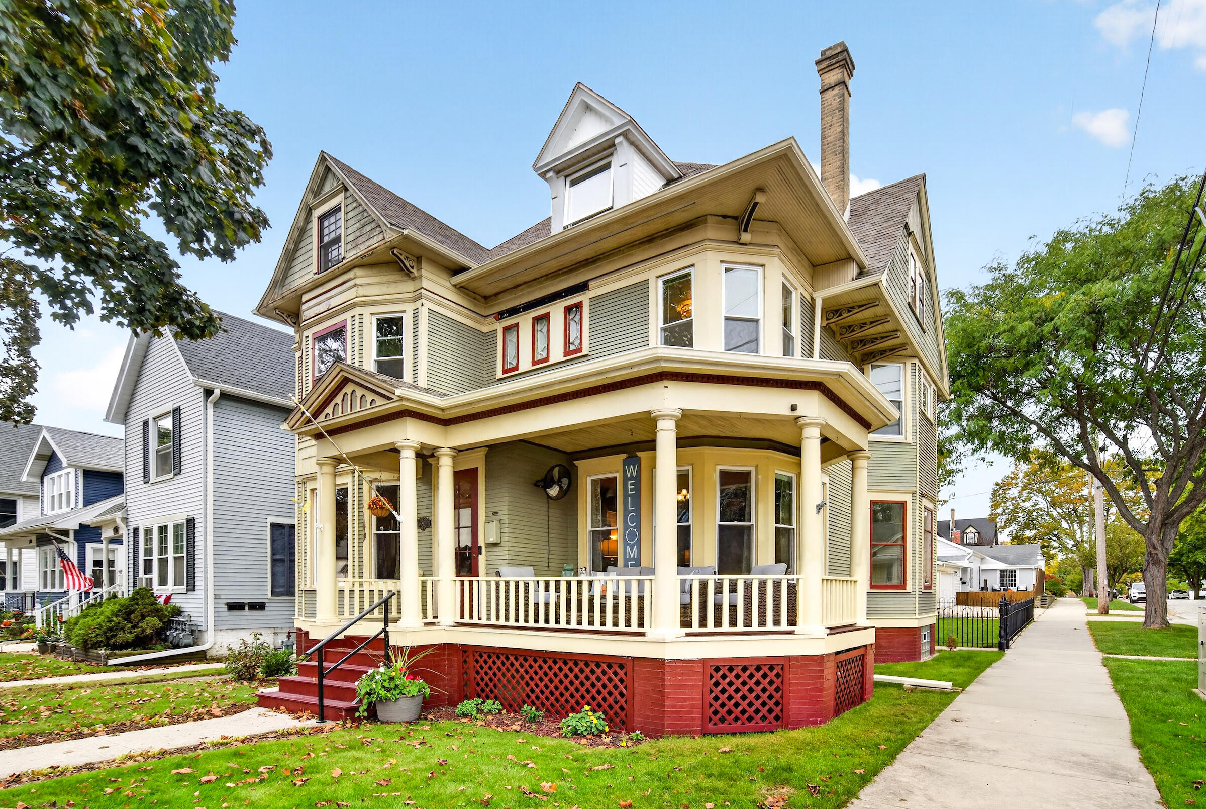 1502 Wisconsin Ave Property Photo 1