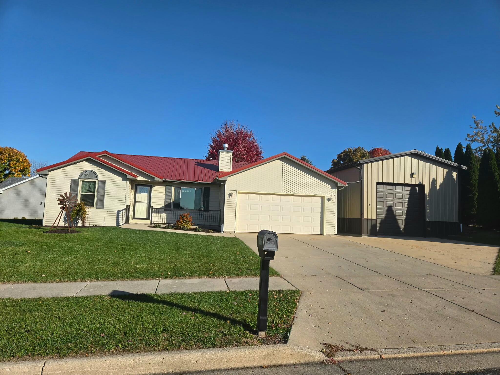 1511 Birchwood St Property Photo 1