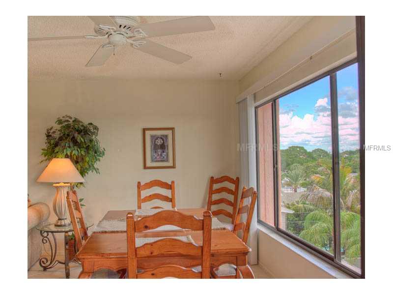 131 Garfield Dr #4c Property Photo 7