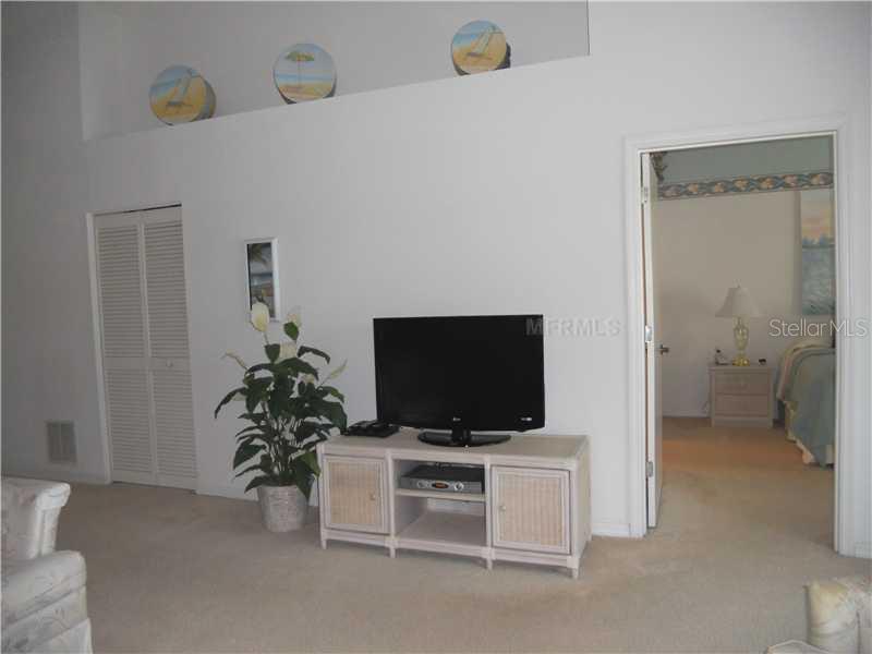 8911 Veranda Way #222 Property Photo 8