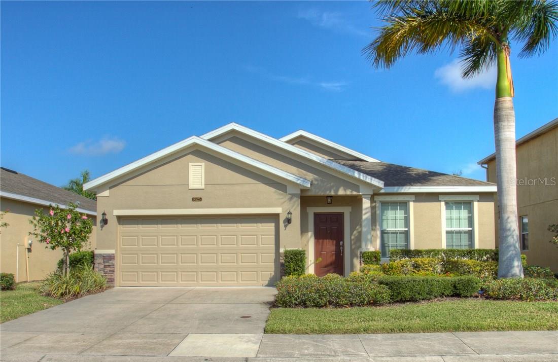 8525 Karpeal Dr Property Photo 2