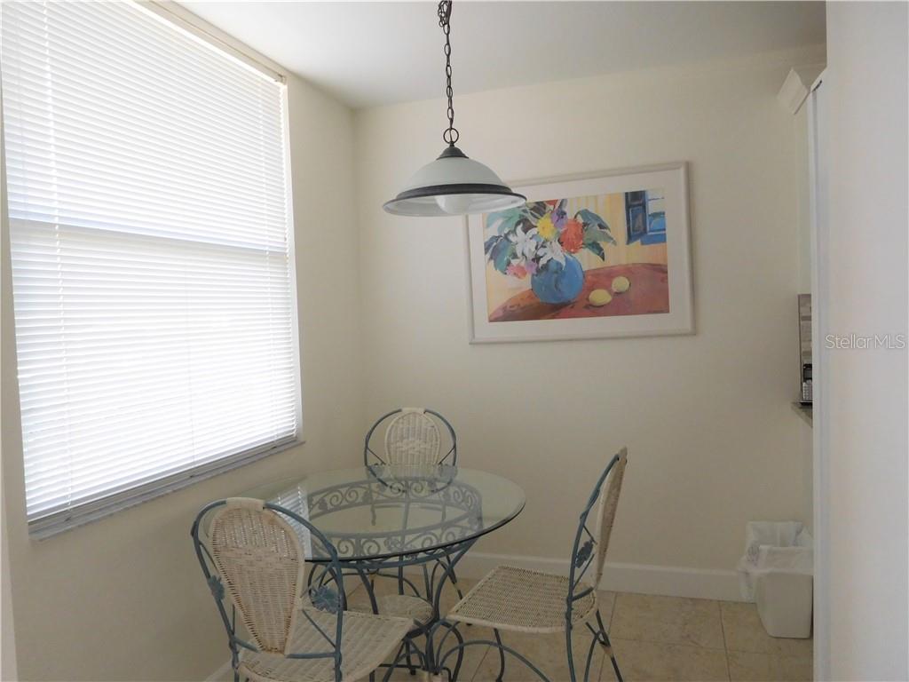 8735 Olde Hickory Ave #8104 Property Photo 4
