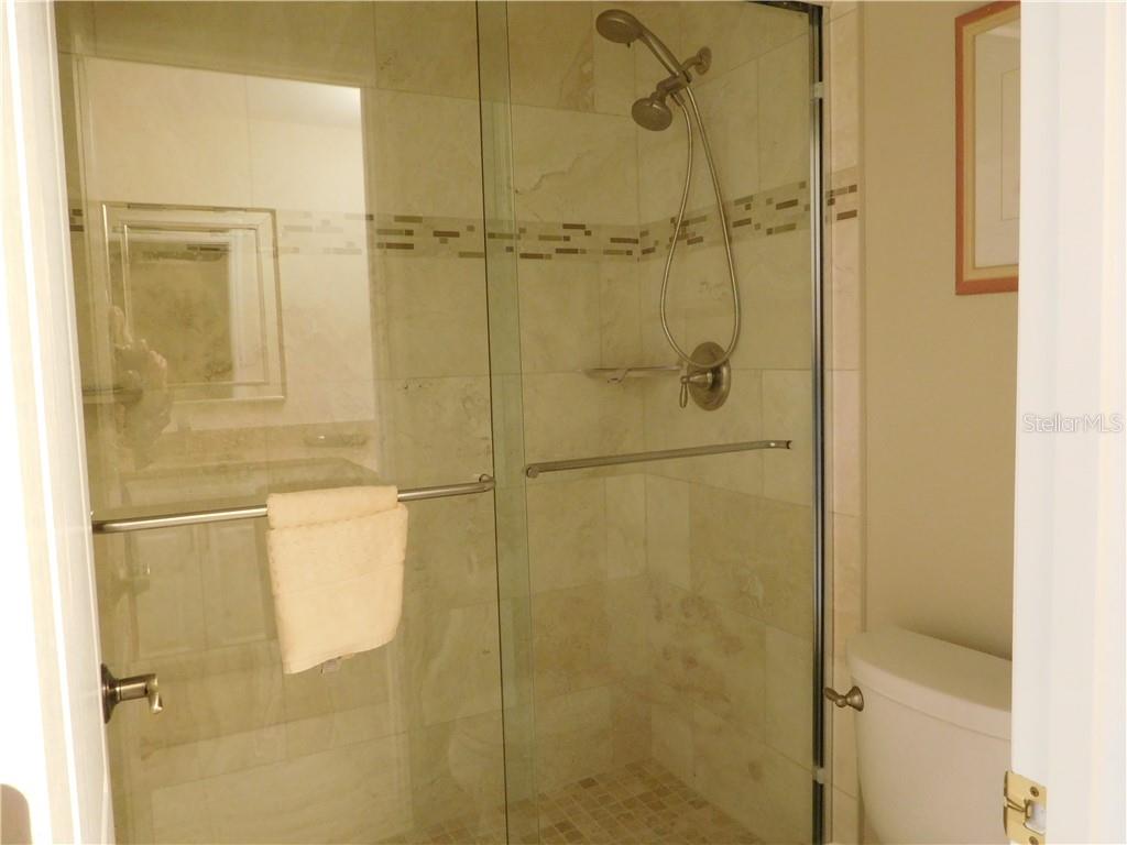 8735 Olde Hickory Ave #8104 Property Photo 14