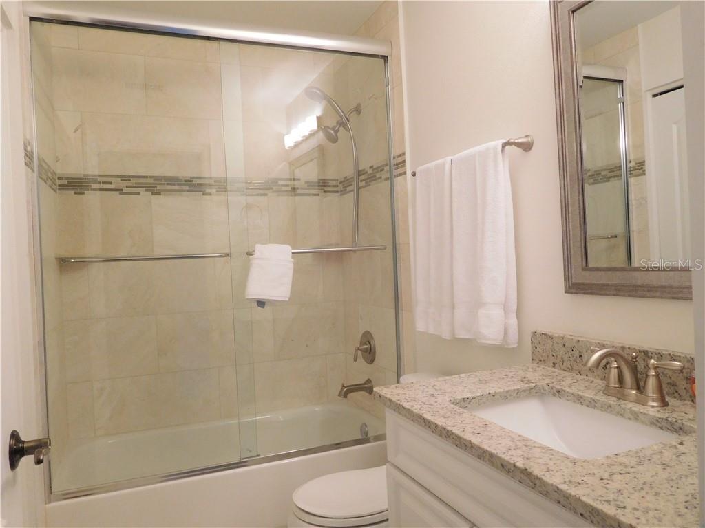 8735 Olde Hickory Ave #8104 Property Photo 16