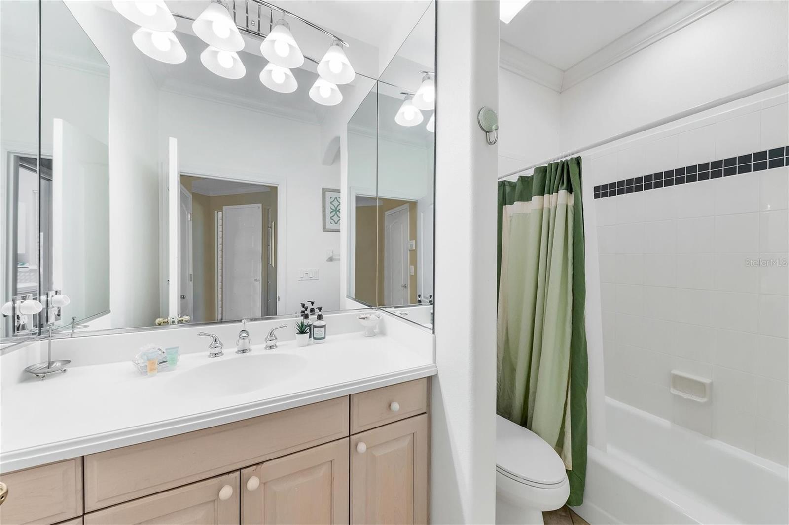7263 Regina Royale #3 Property Photo 12
