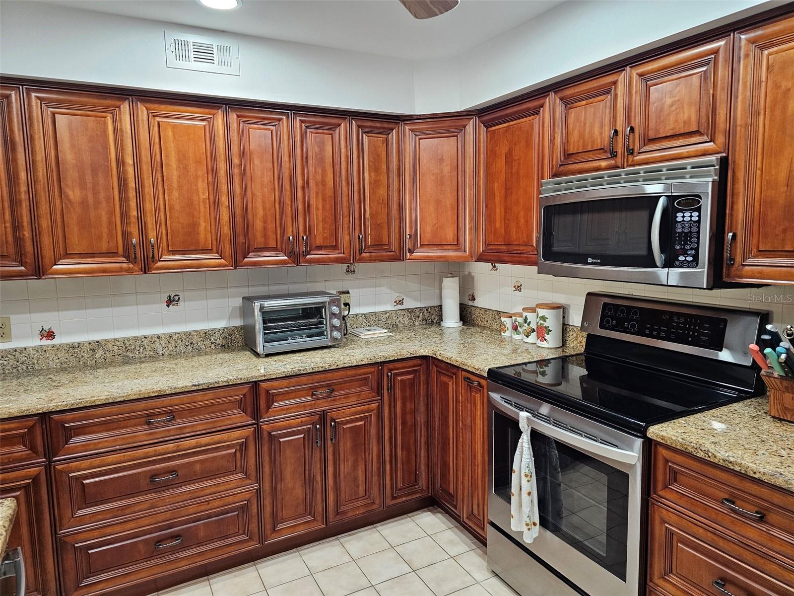 6462 Wild Oak Bay Blvd #243 Property Photo 10