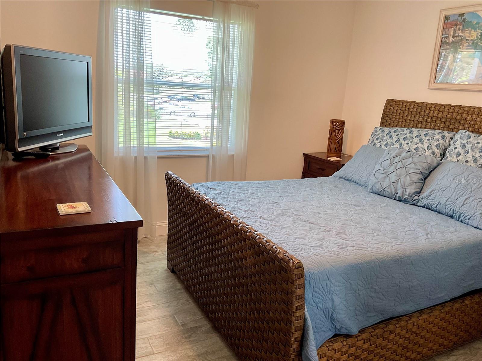 3213 Beneva Rd #204 Property Photo 13