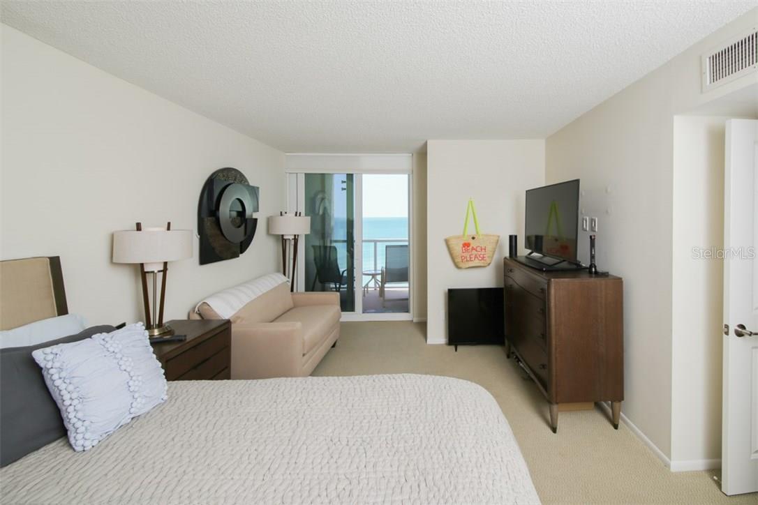 2425 Gulf Of Mexico Dr #7c Property Photo 15