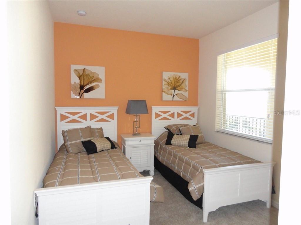 7911 Grand Estuary Trl #406 Property Photo 14