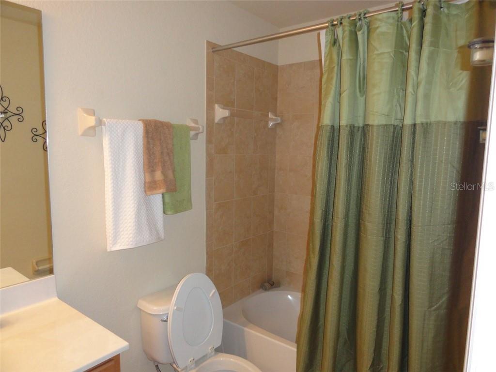 7911 Grand Estuary Trl #406 Property Photo 16