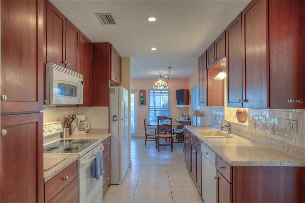 A4415975 Property Photo 11