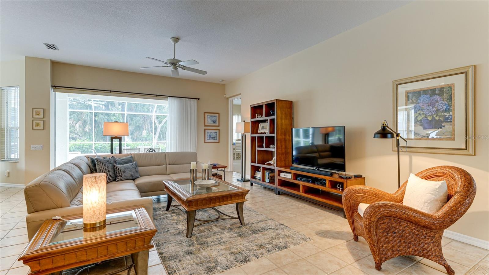 6920 Lennox Pl Property Photo 5
