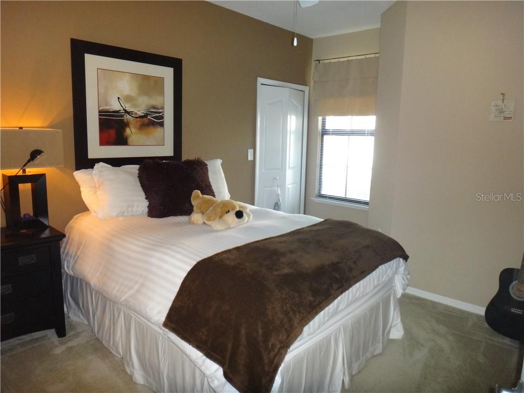 8325 38th Street Cir E #102 Property Photo 16