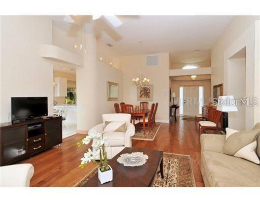 6718 Virginia Xing Property Photo 5