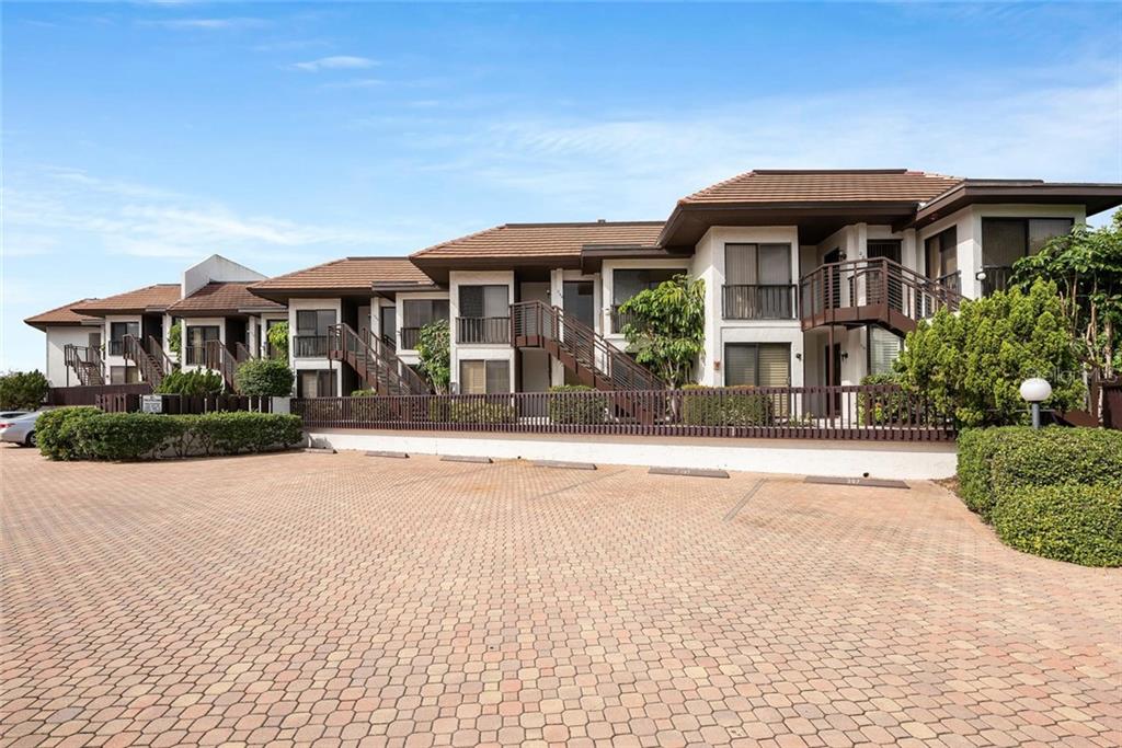 5393 GULF OF MEXICO DR #208 Property Photo 1