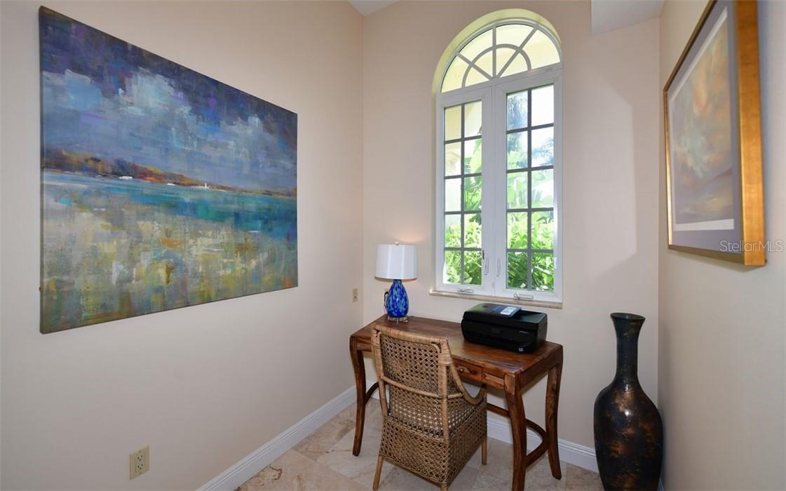 1179 Morningside Pl Property Photo 24