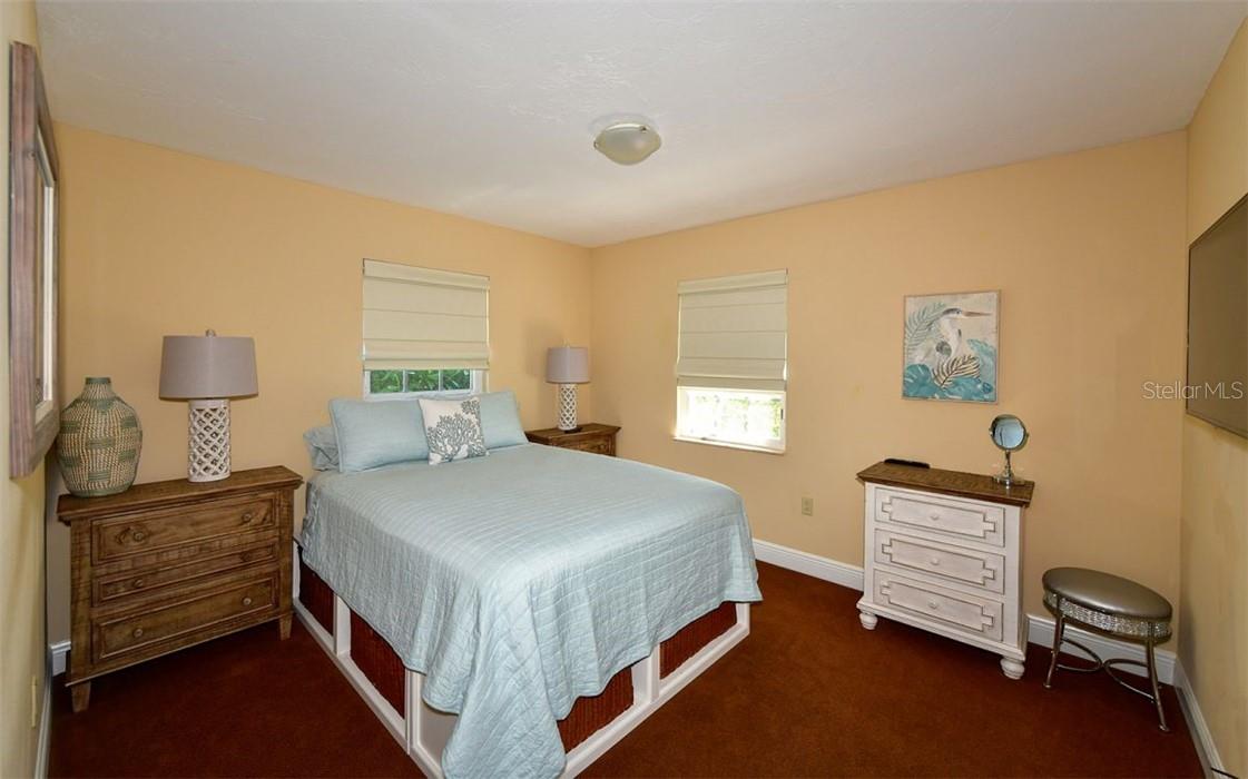1179 Morningside Pl Property Photo 27