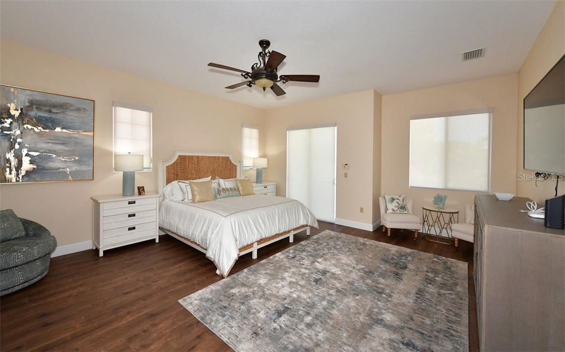 1179 Morningside Pl Property Photo 34