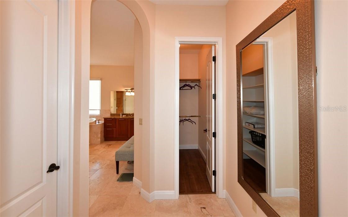 1179 Morningside Pl Property Photo 37