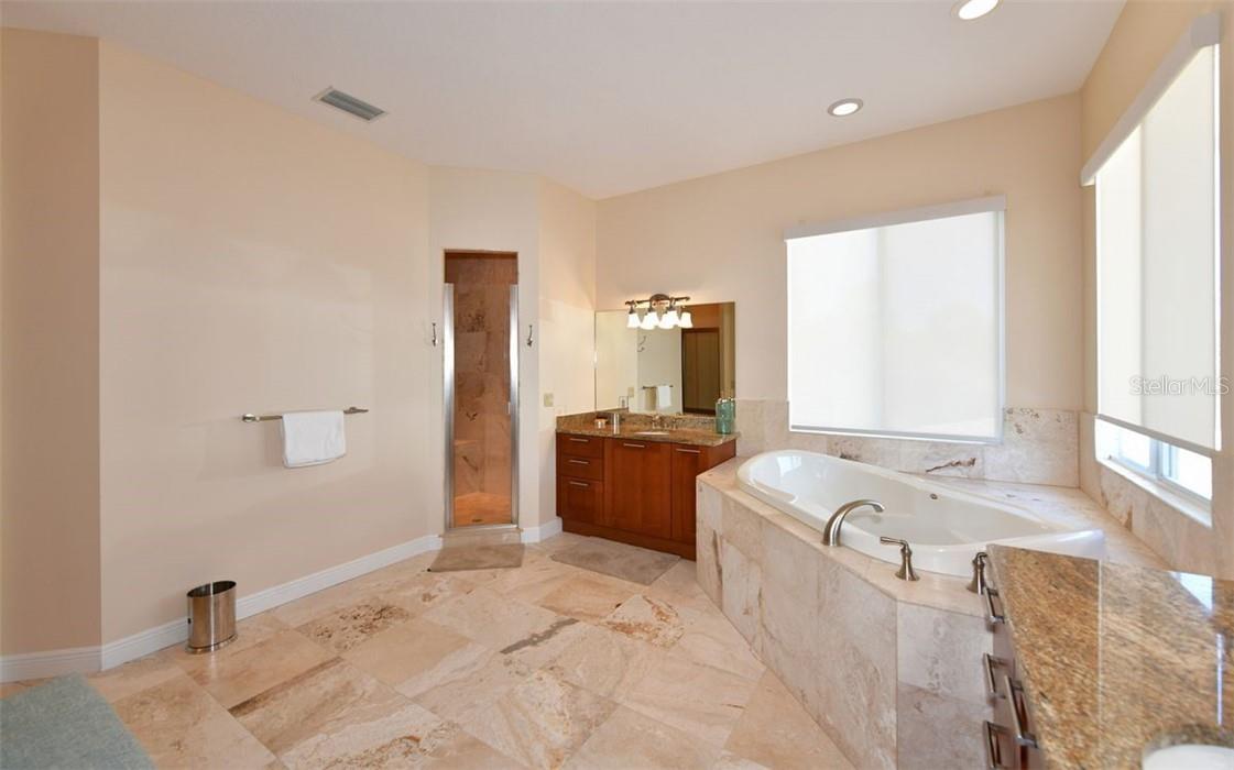1179 Morningside Pl Property Photo 39