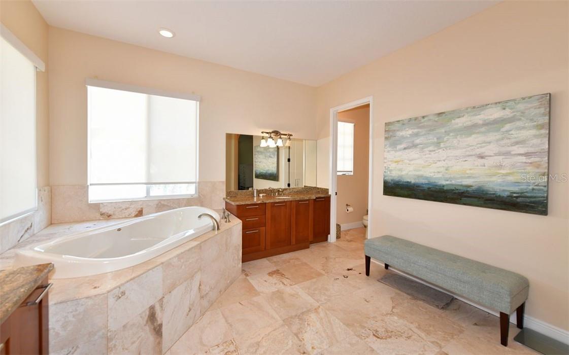 1179 Morningside Pl Property Photo 40