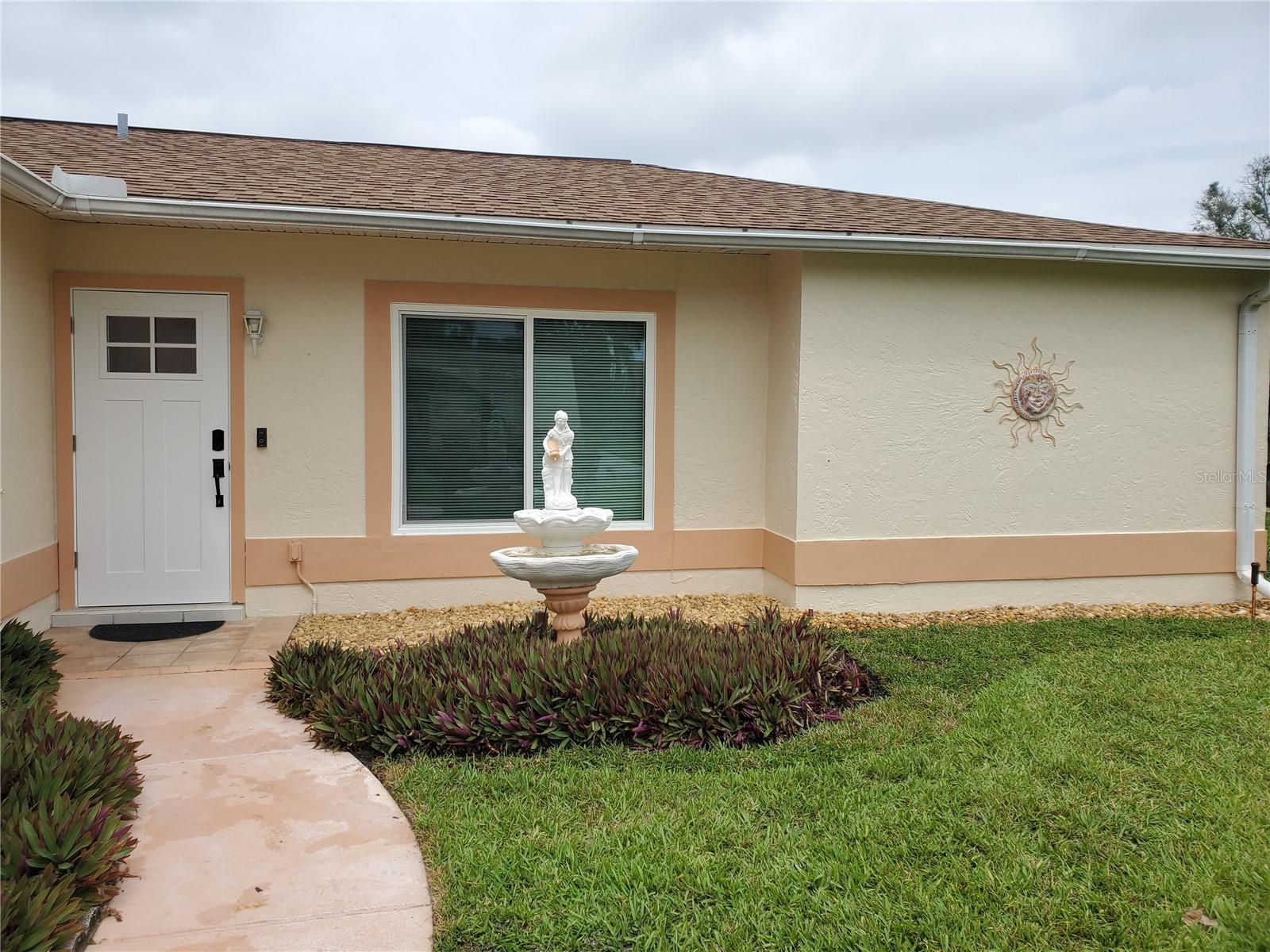 A4467917 Property Photo 3