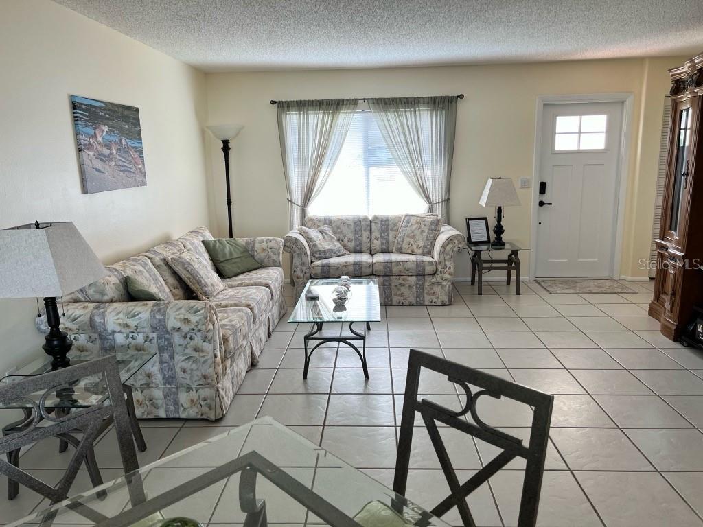 A4467917 Property Photo 6