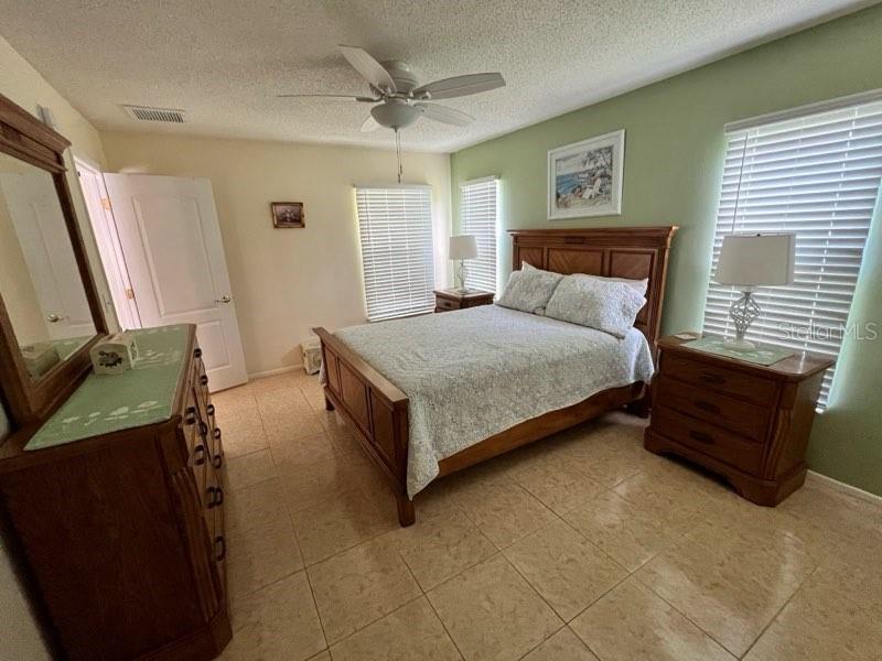 A4467917 Property Photo 17