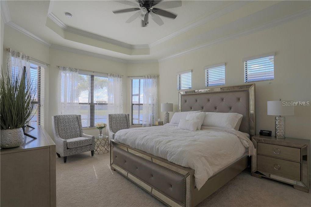 5528 Arnie Loop Property Photo 14