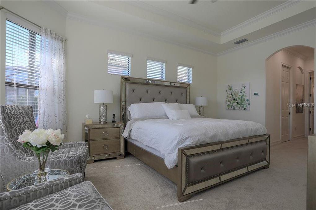 5528 Arnie Loop Property Photo 15