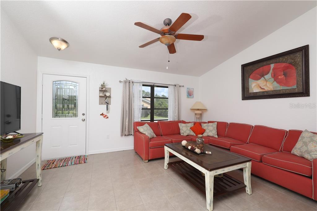 18091 Bracken Cir Property Photo 5