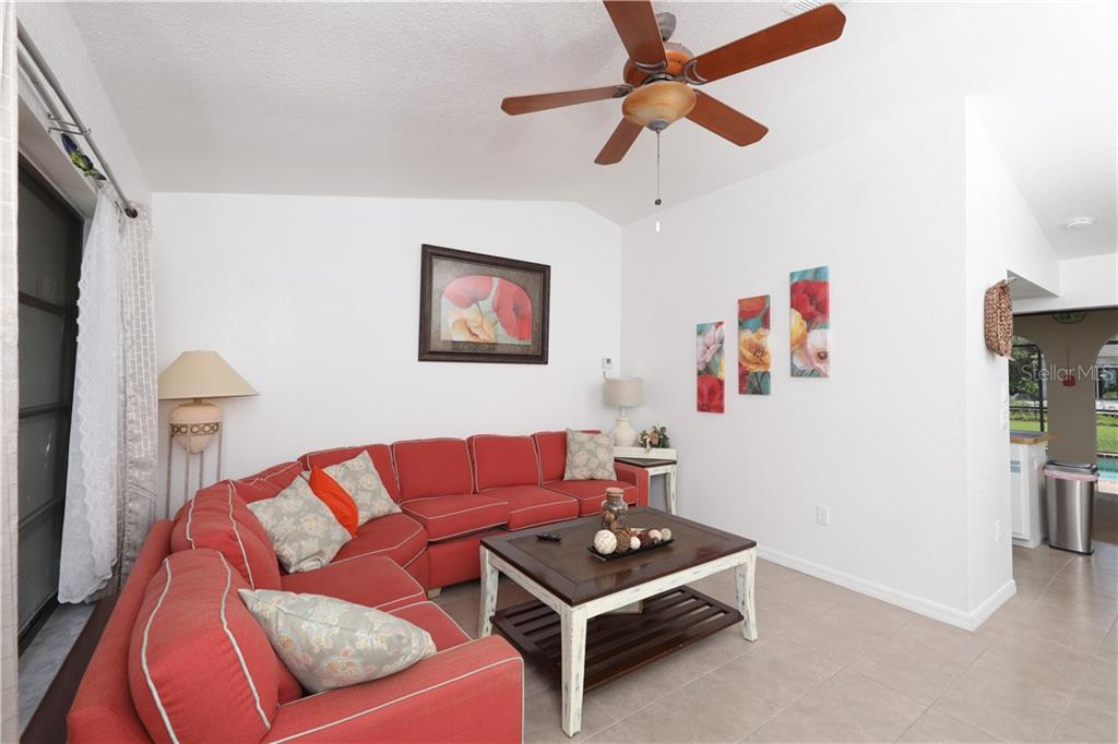 18091 Bracken Cir Property Photo 8