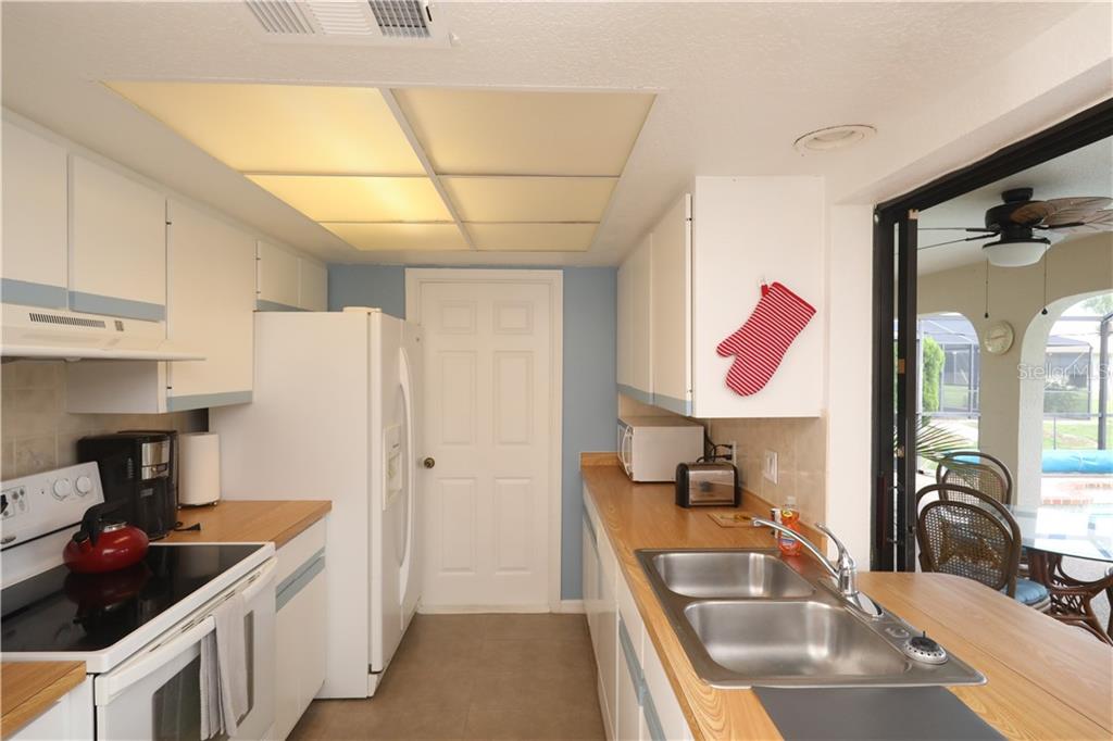 18091 Bracken Cir Property Photo 13