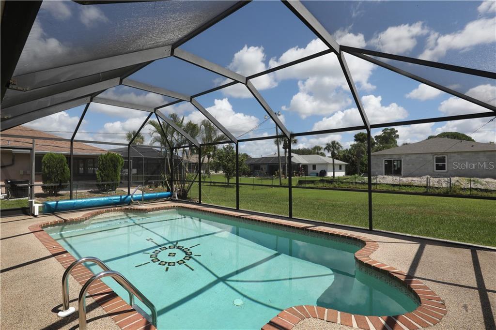 18091 Bracken Cir Property Photo 24