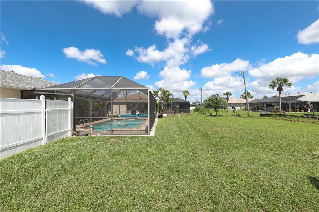 18091 Bracken Cir Property Photo 29