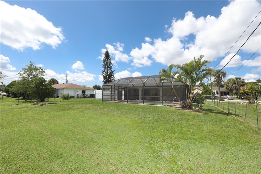 18091 Bracken Cir Property Photo 30