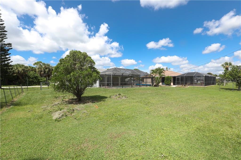 18091 Bracken Cir Property Photo 32