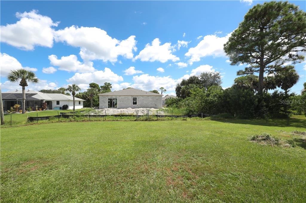 18091 Bracken Cir Property Photo 33