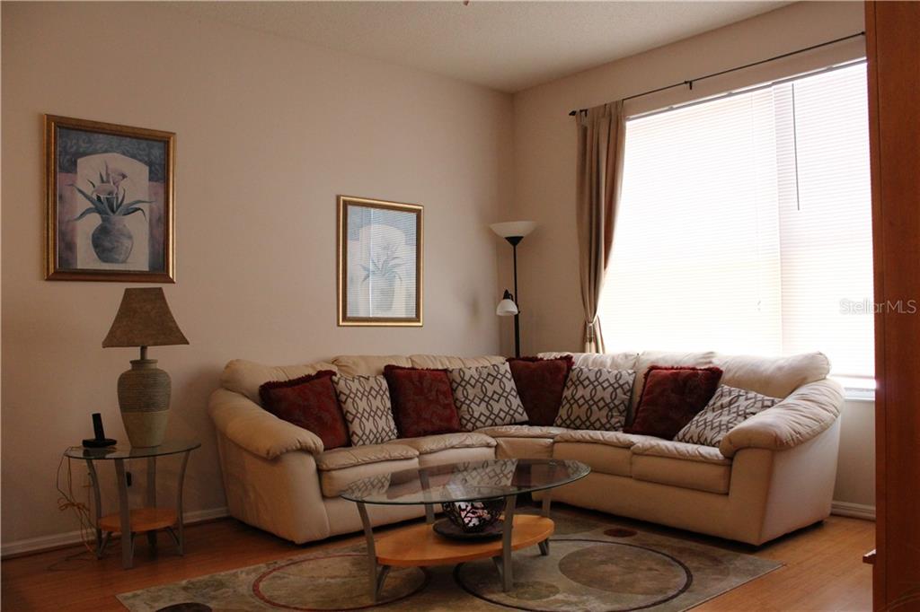 4668 56th Ter E Property Photo 8