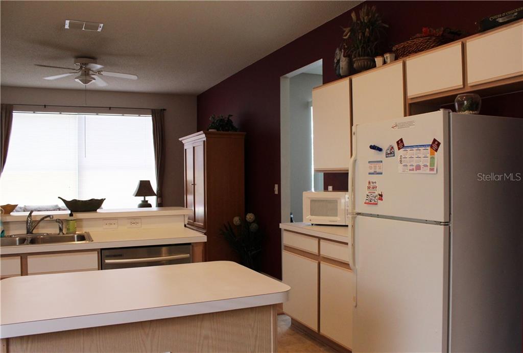 4668 56th Ter E Property Photo 12