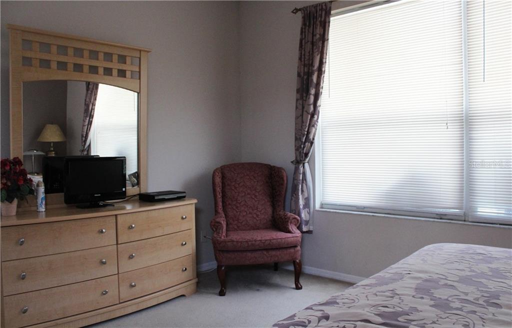 4668 56th Ter E Property Photo 15