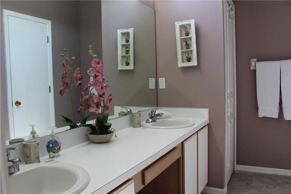 4668 56th Ter E Property Photo 16