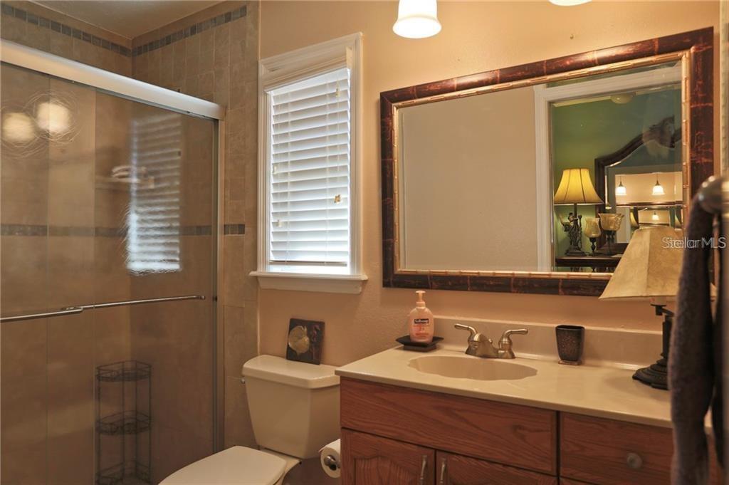 2929 Mayflower St Property Photo 11