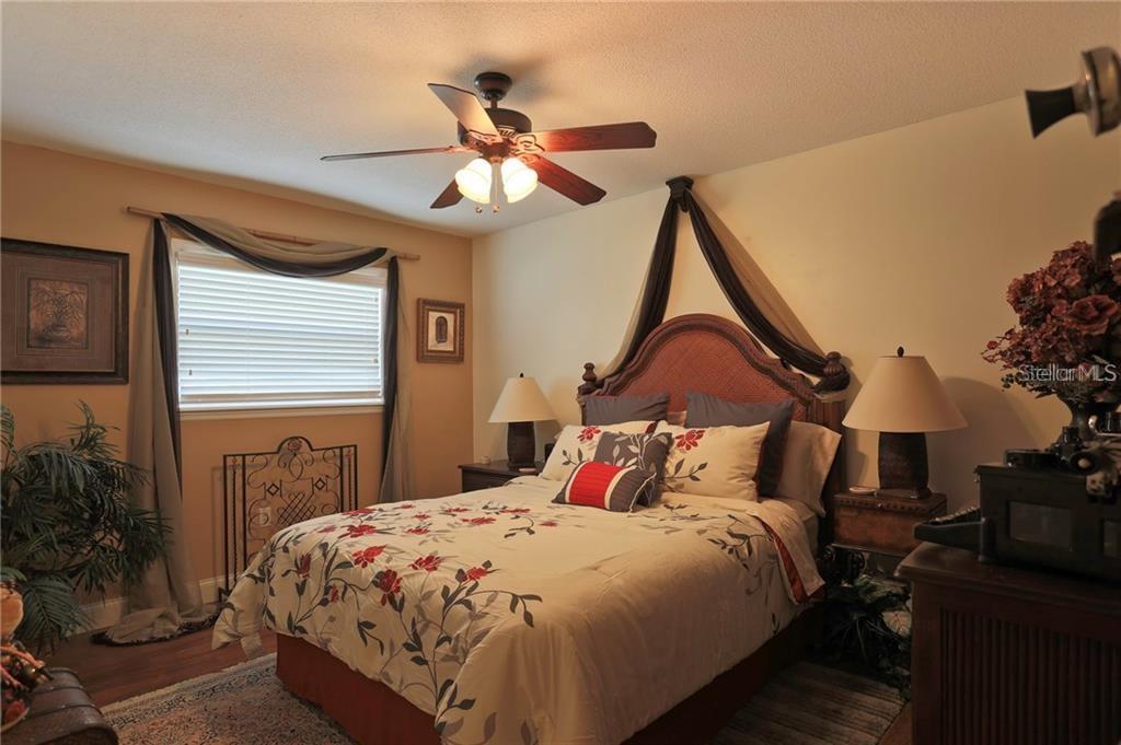 2929 Mayflower St Property Photo 14
