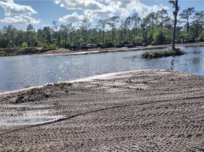 HOLOPAW GROVES RD Property Photo 1